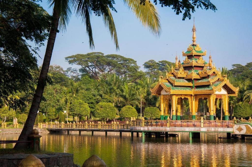 Golden Butterfly Hotel Yangon Eksteriør bilde