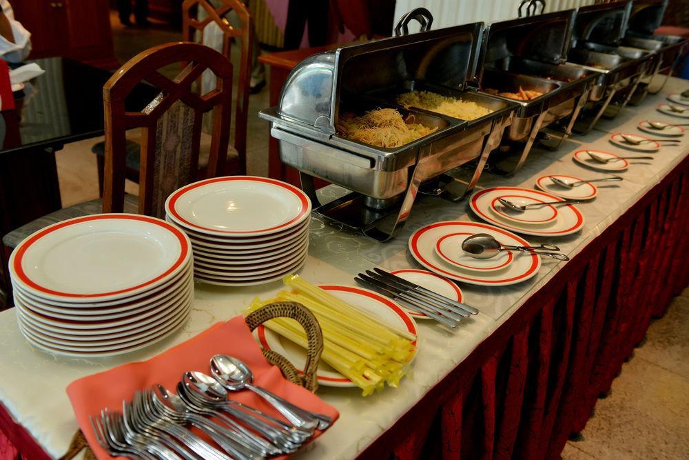 Golden Butterfly Hotel Yangon Eksteriør bilde